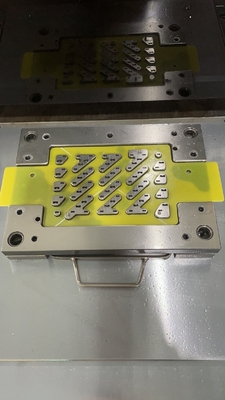 Pneumatyczna maszyna do perforowania płytek PCB CWPE