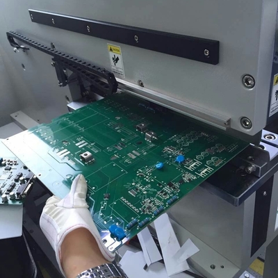 ISO9001 Maszyna do cięcia PCB V z przepustowością obróbką przeciwnika 480 mm