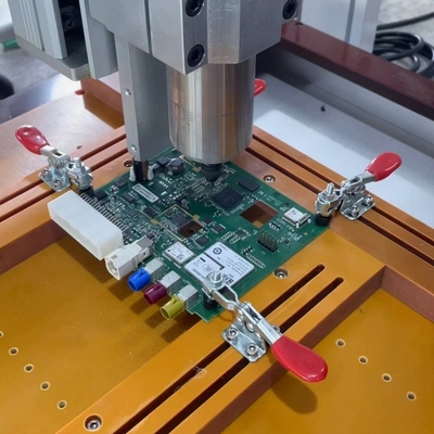220V Desktop PCB Router Machine 650mm X 450mm Obszar pracy