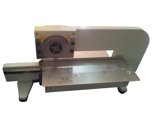 Łatwy w obsłudze PCB Separator Machine Motoryzowane cięcie FR4 ręczne pchnąć 330mm