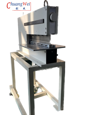 CWVC-480 Pre-scored PCB V Cut Machine z bezgłosną obsługą i regulowaną przestrzenią